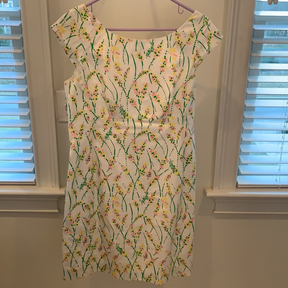 Excellent condition Lilly Pulitzer floral dress
